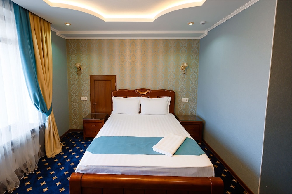 Salut Hotel Almaty 9/30
