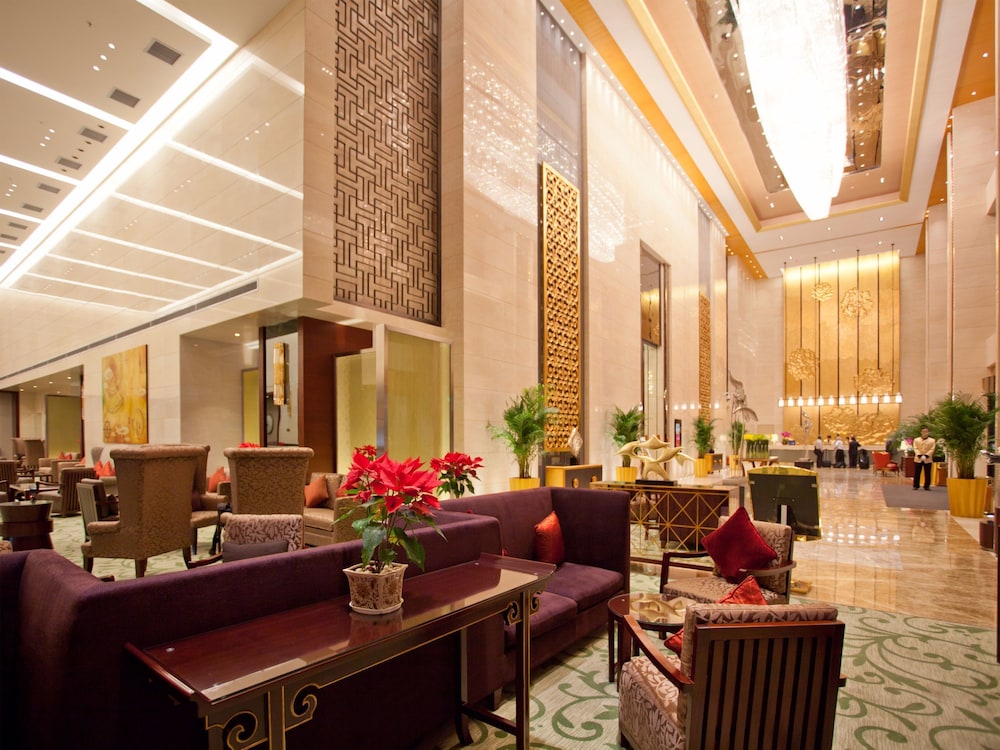 New Century Hotel Qingdao 57/73