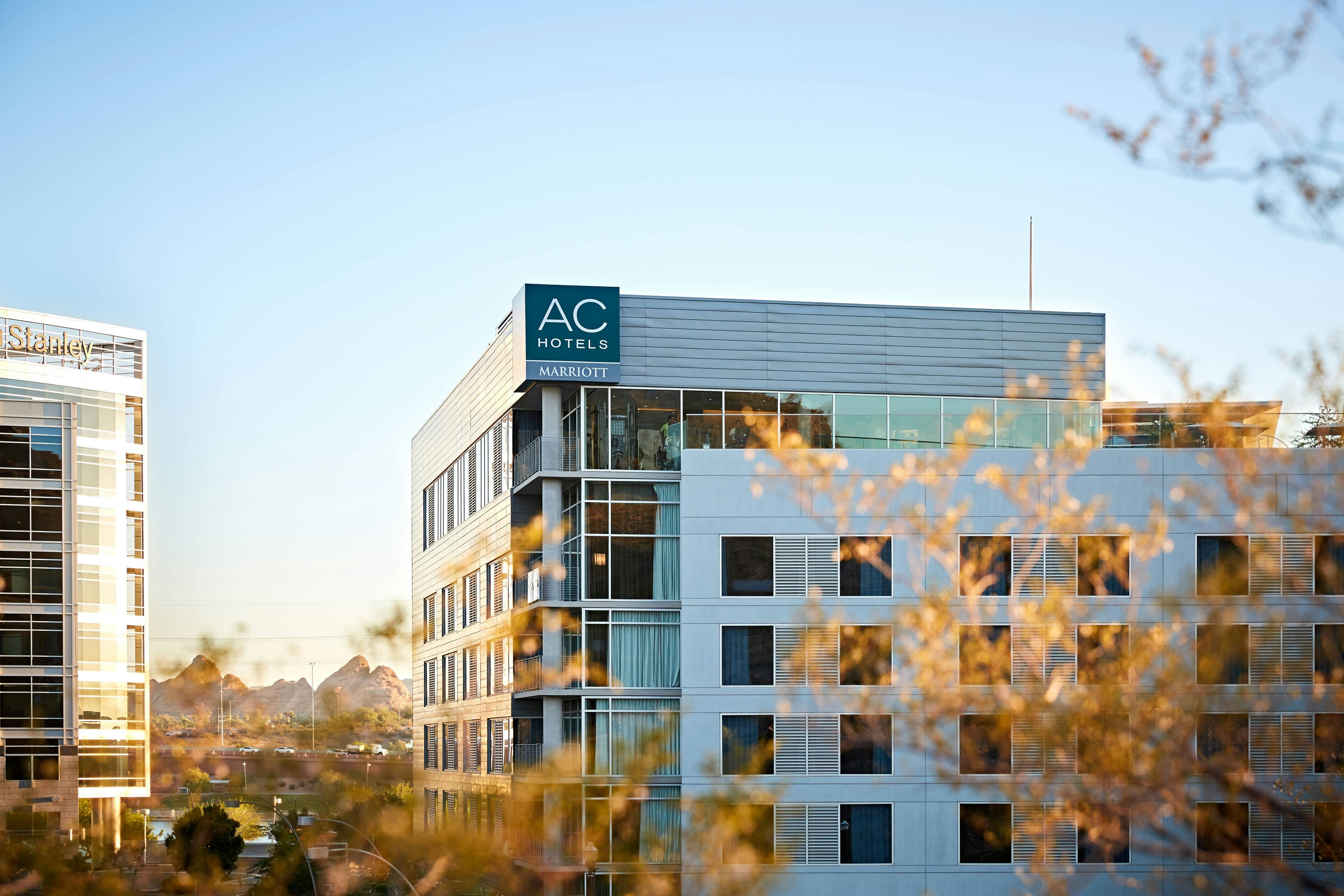 AC Hotel Phoenix Tempe/Downtown 2/29