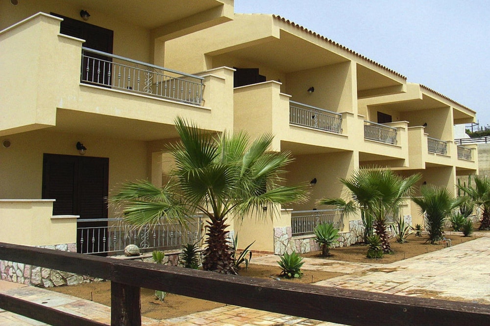 Triscinamare Hotel Residence 12/79