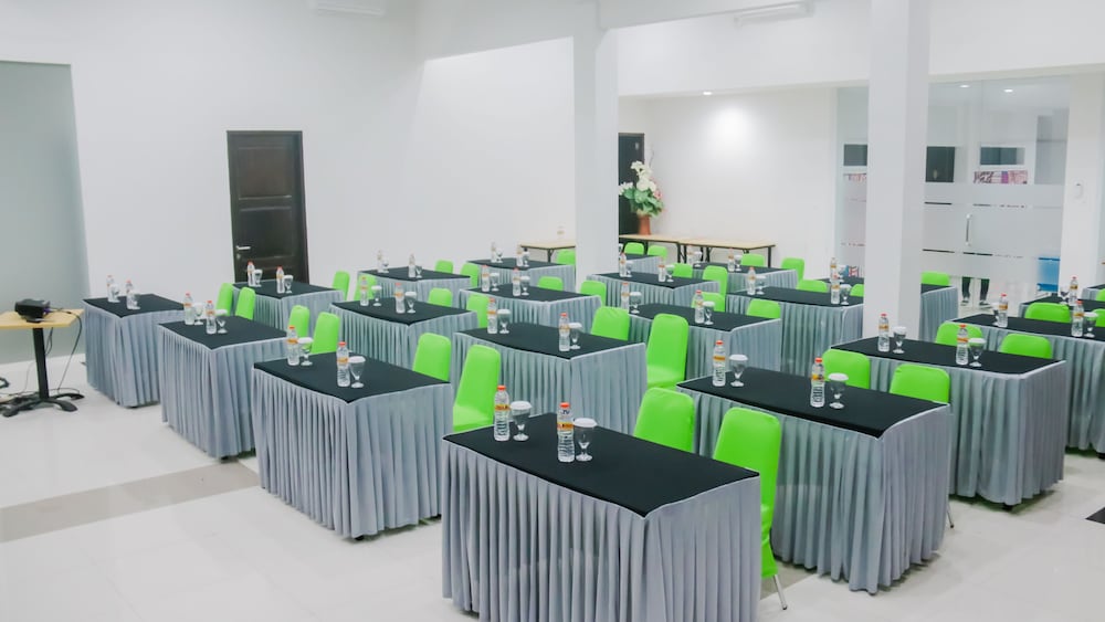 FIZZ HOTEL LOMBOK 27/32