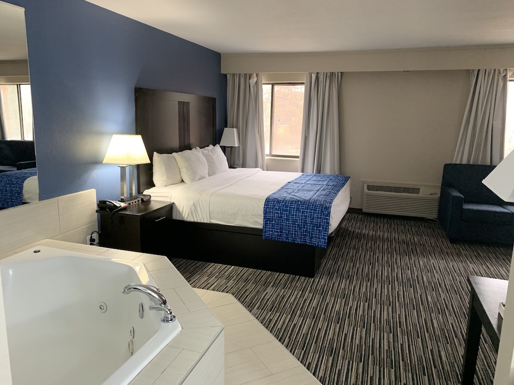 Baymont By Wyndham Enid 11/25