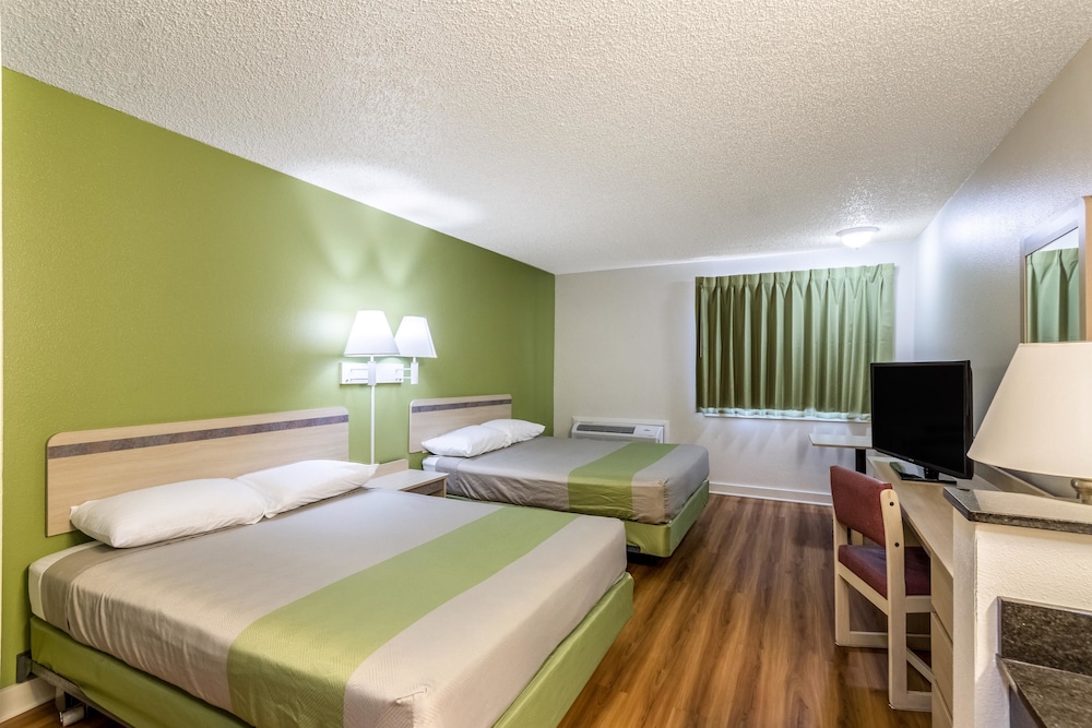 Motel6 Great Falls, MT 18/55