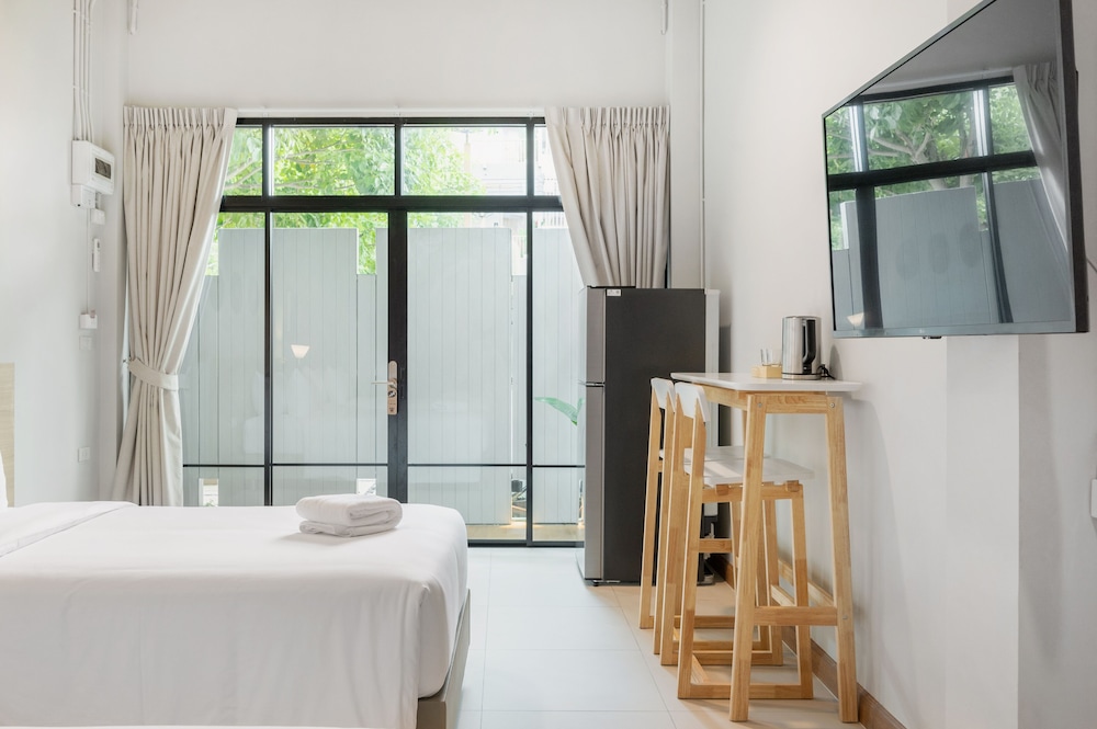 Superior, Twin Beds, Hotel Wizpark Ratchada 2/3