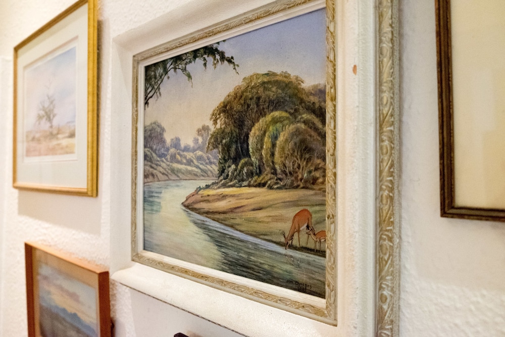 5 Camp Street Guesthouse & Self-Catering 25/50