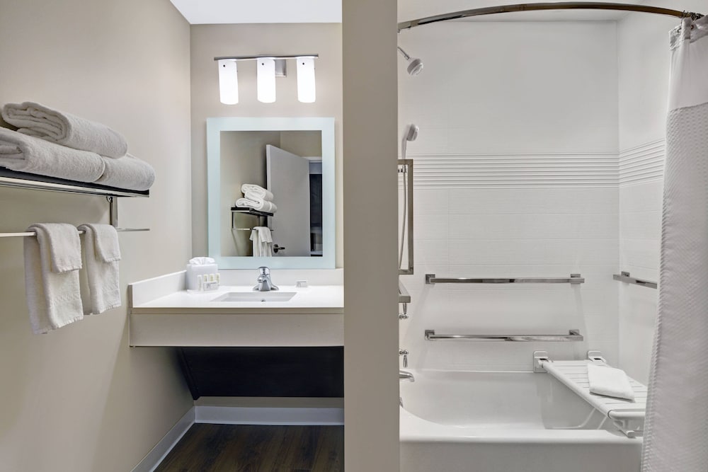 TownePlace Suites by Marriott Indianapolis Downtown 20/56