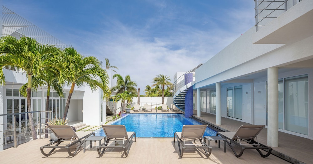 Ocean Z Boutique Hotel 43/50