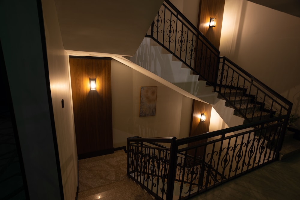 فندق وأجنحة سكاي لاين(SKYLINE HOTEL & SUITE) 39/40