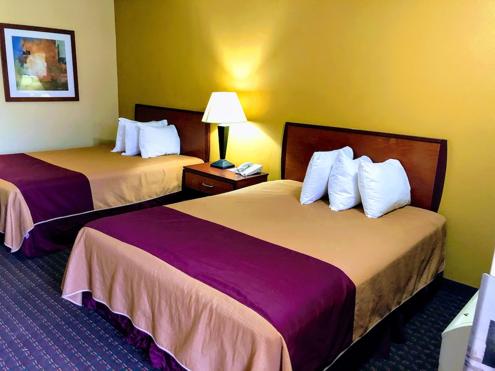 Americas Best Value Inn & Suites Yukon Oklahoma City 11/32