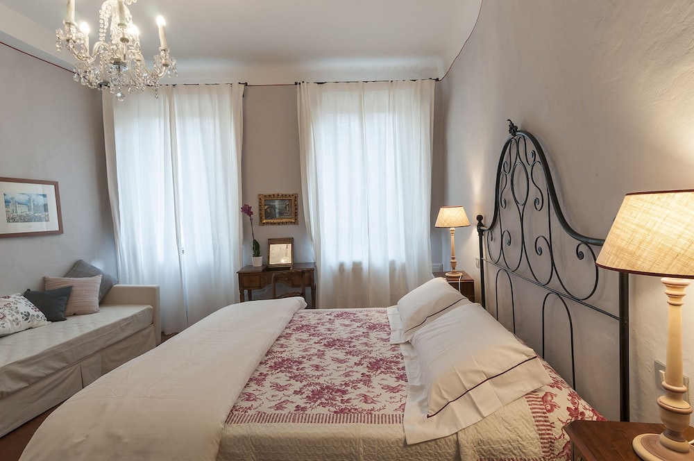B&B Arena Di Lucca 9/28