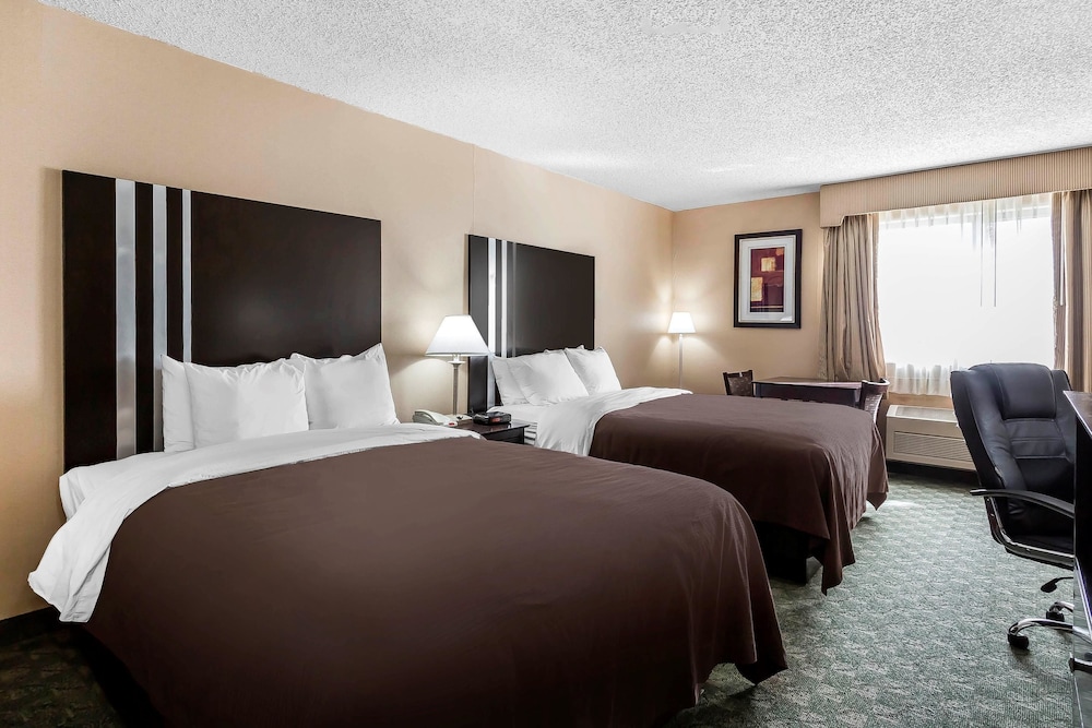 Quality Inn Dumas 18/39