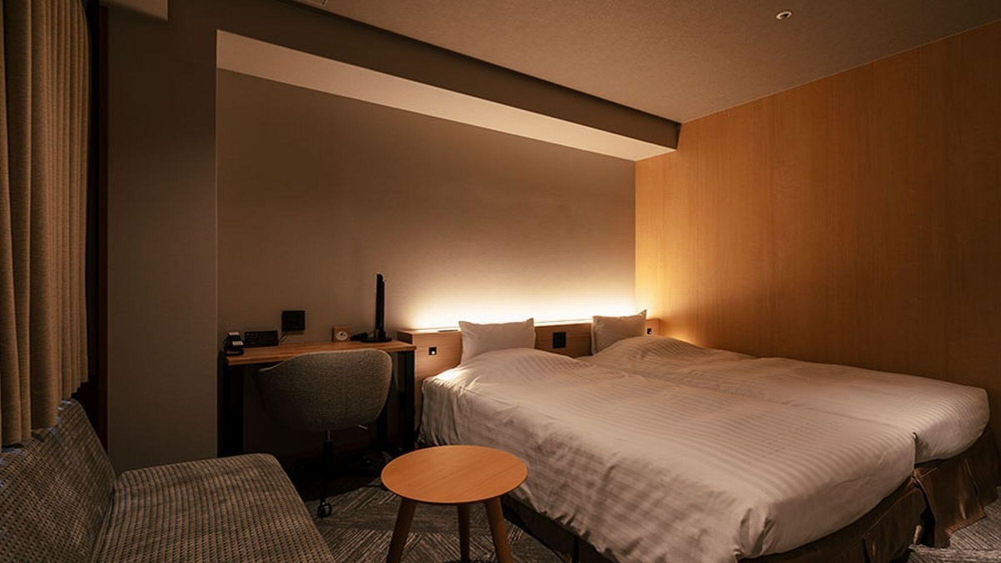 Northern, Hollywood, Twin Beds, Historic Wing
