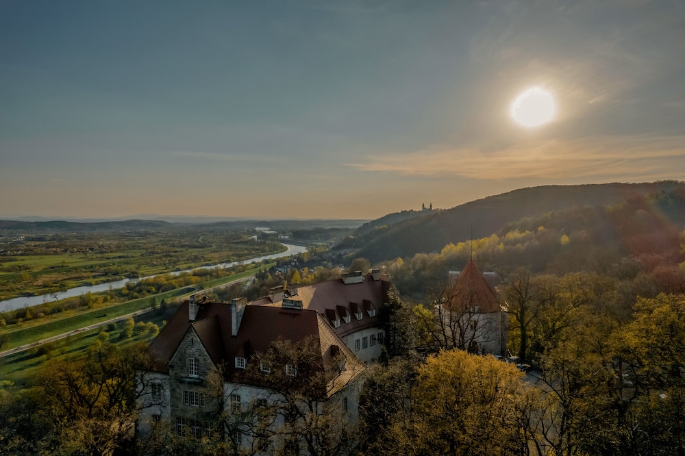 Zinar Castle 51/57