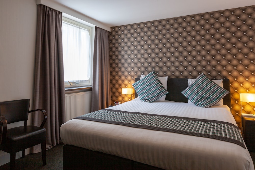 Amsterdam Airport Hotel Uithoorn 11/75