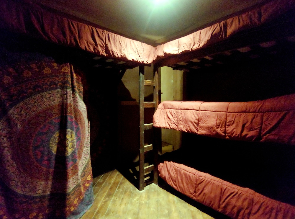 Lost River Hostel 15/50
