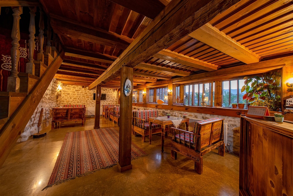 Hanedan Konak Otel 38/47