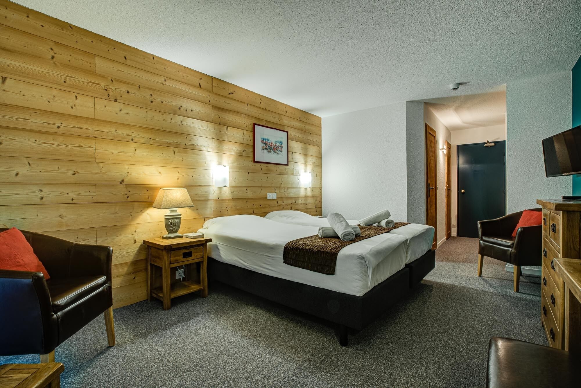 Room, Double Bed