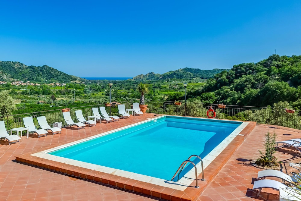 IL POGGIO LUXURY COUNTRY RESORT 25/33