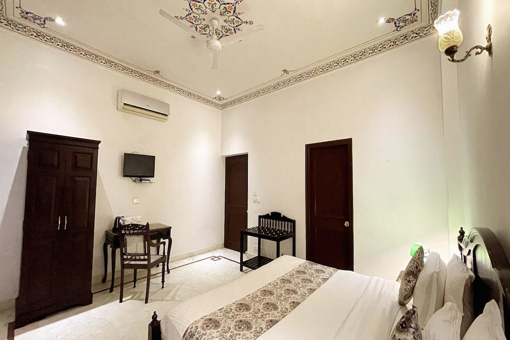Hotel Boheda Palace 15/37