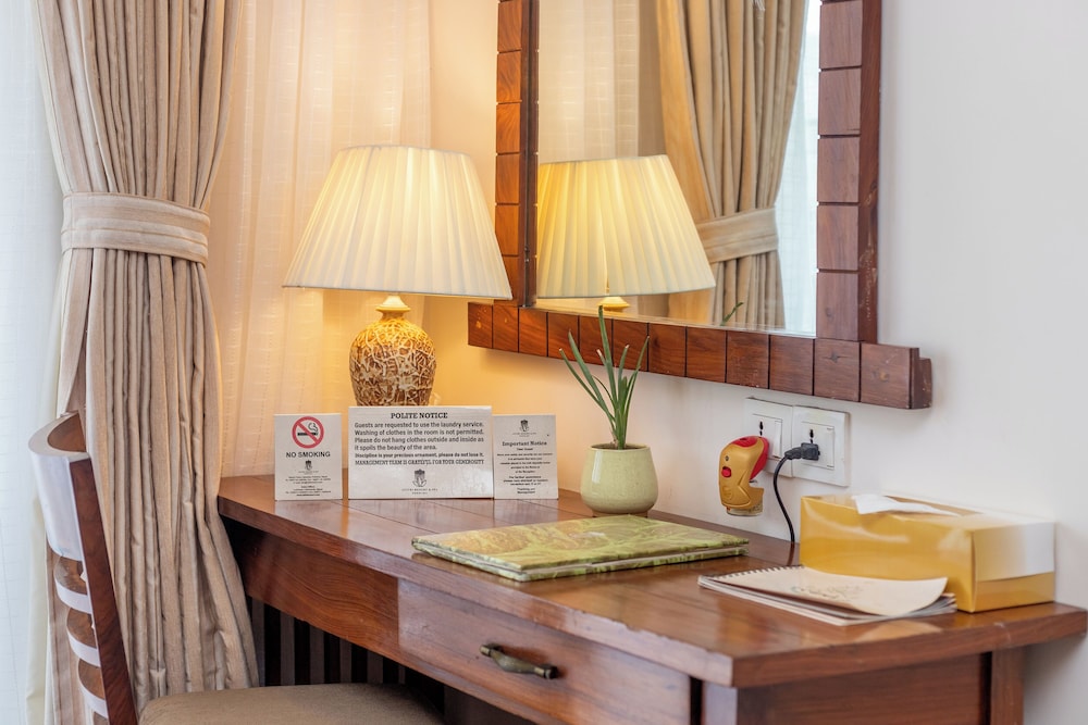 Atithi Resort And Spa 53/67