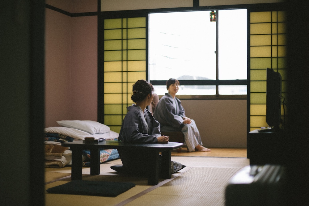 Minshuku Wakatake 20/35