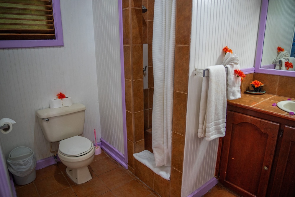 La Haut Resort 45/50
