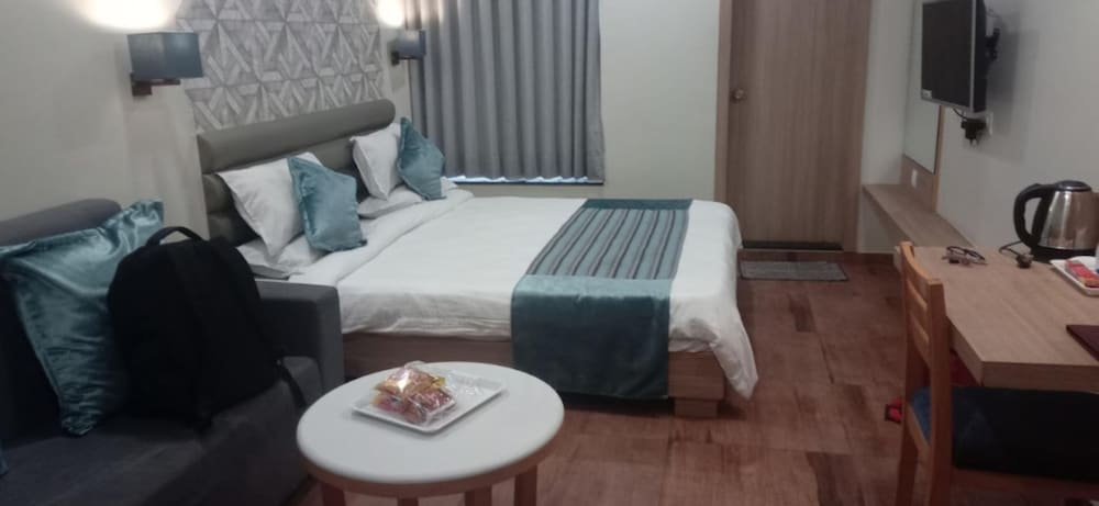 HOTEL EVERLAND 6/15
