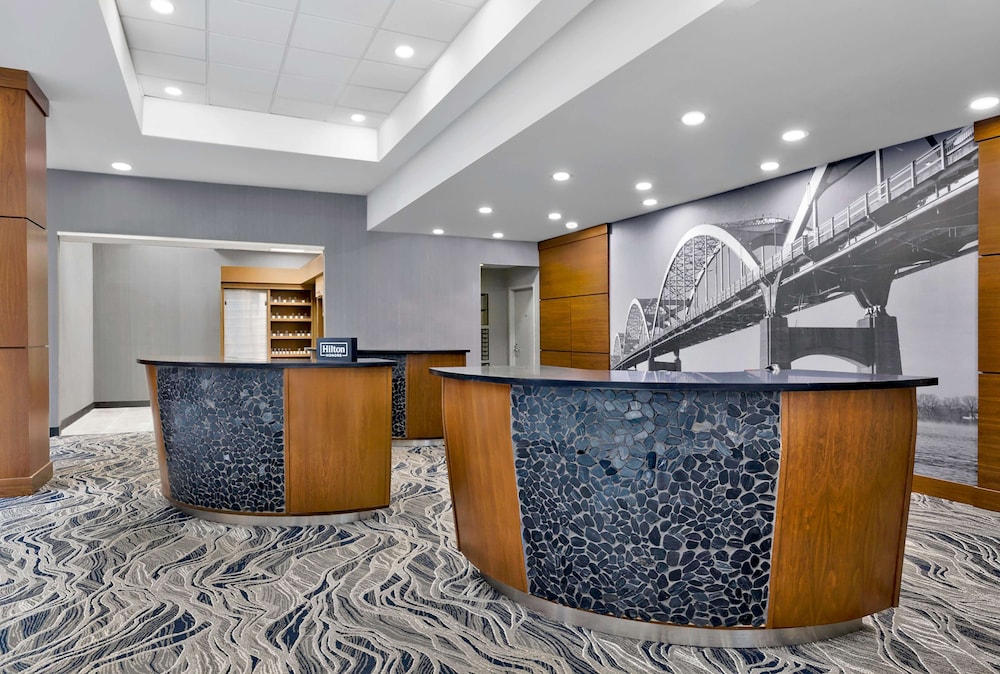 DoubleTree by Hilton Davenport 7/57