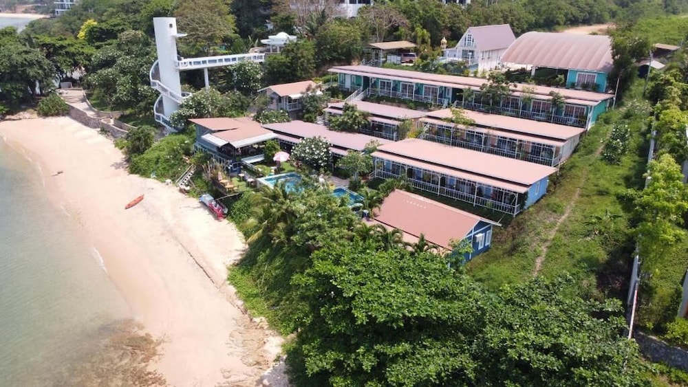 Pattaya Paradise Beach Resort 4/50