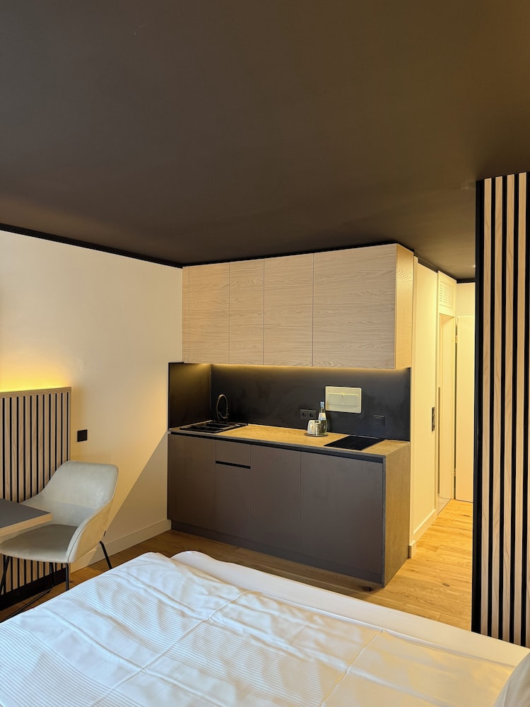 Residenzhotel Stuttgart Airport, Sure Hotel Collection by BW 5/61