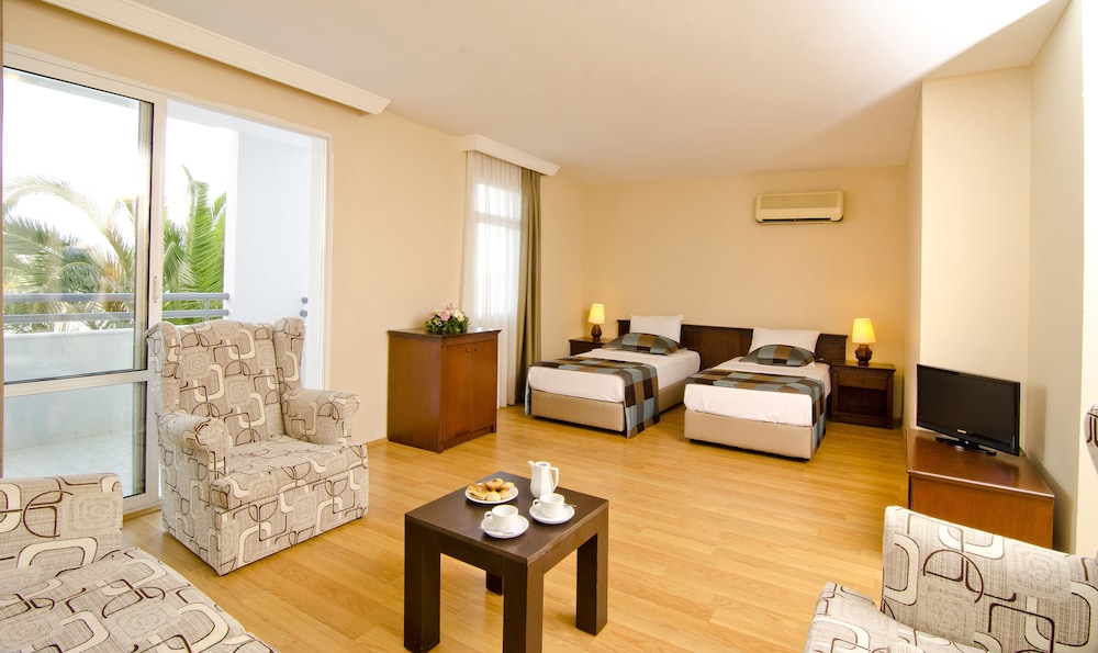 Citys Hill Hotel 30/54