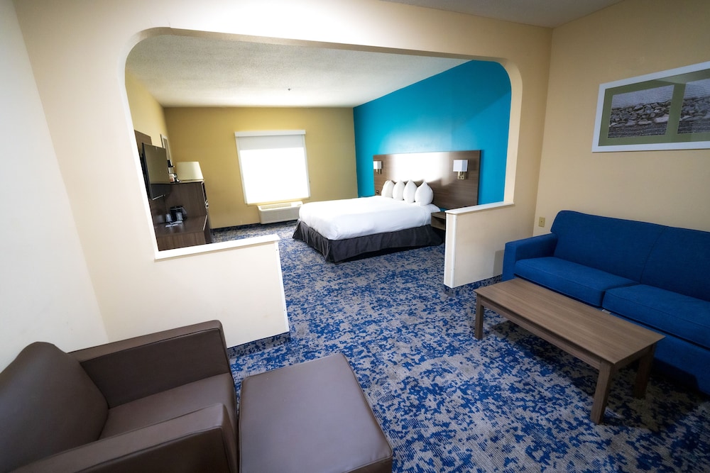 Quality Inn & Suites Monroeville South 11/26
