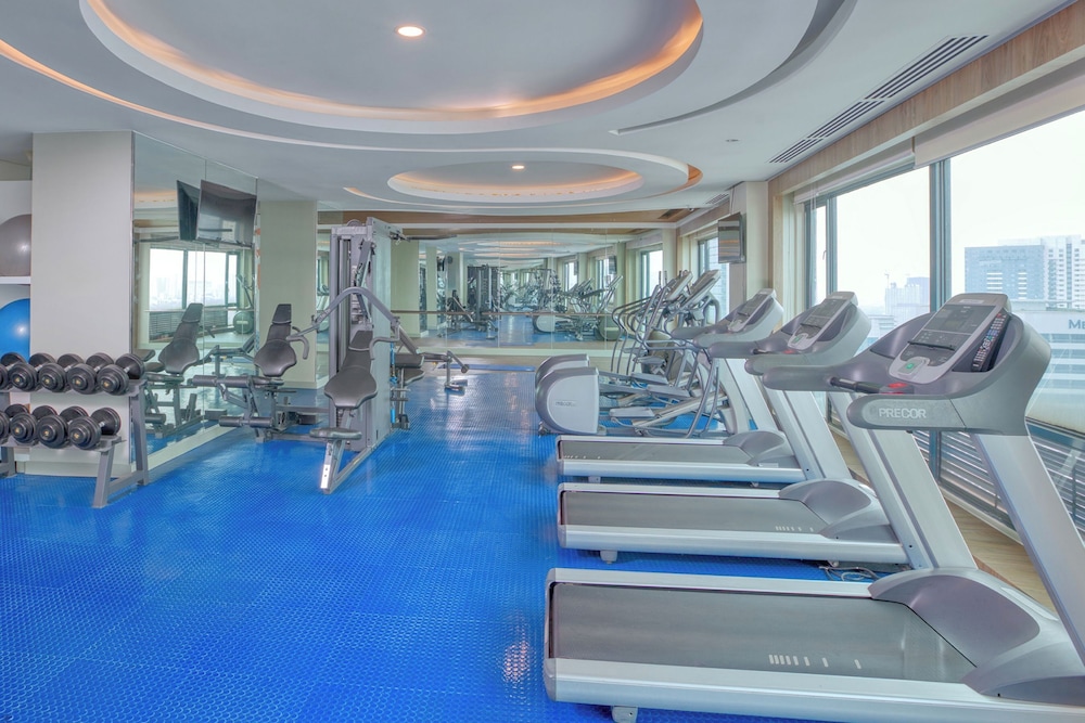 MCollection - Business & Leisure Stay in Eastwood City 28/42
