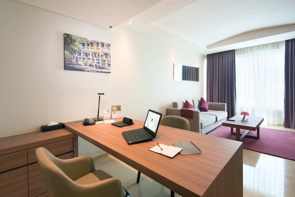 Olive Tree Hotel 45/63