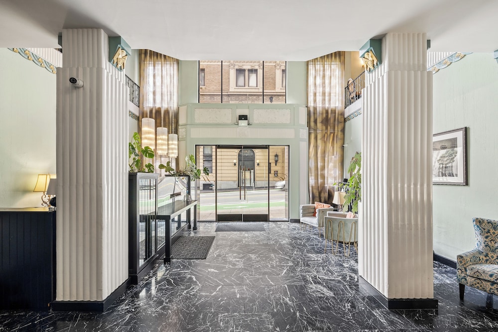 Embassy San Francisco 38/63