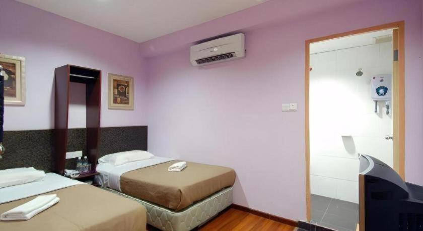 Aristo Hotel At Putatan 18/56
