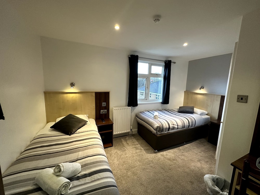 Gainsborough Lodge 12/37