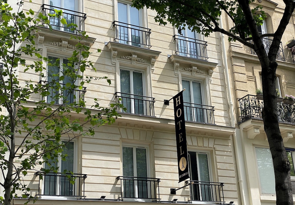 Hotel Le Cercle Tour Eiffel 45/50