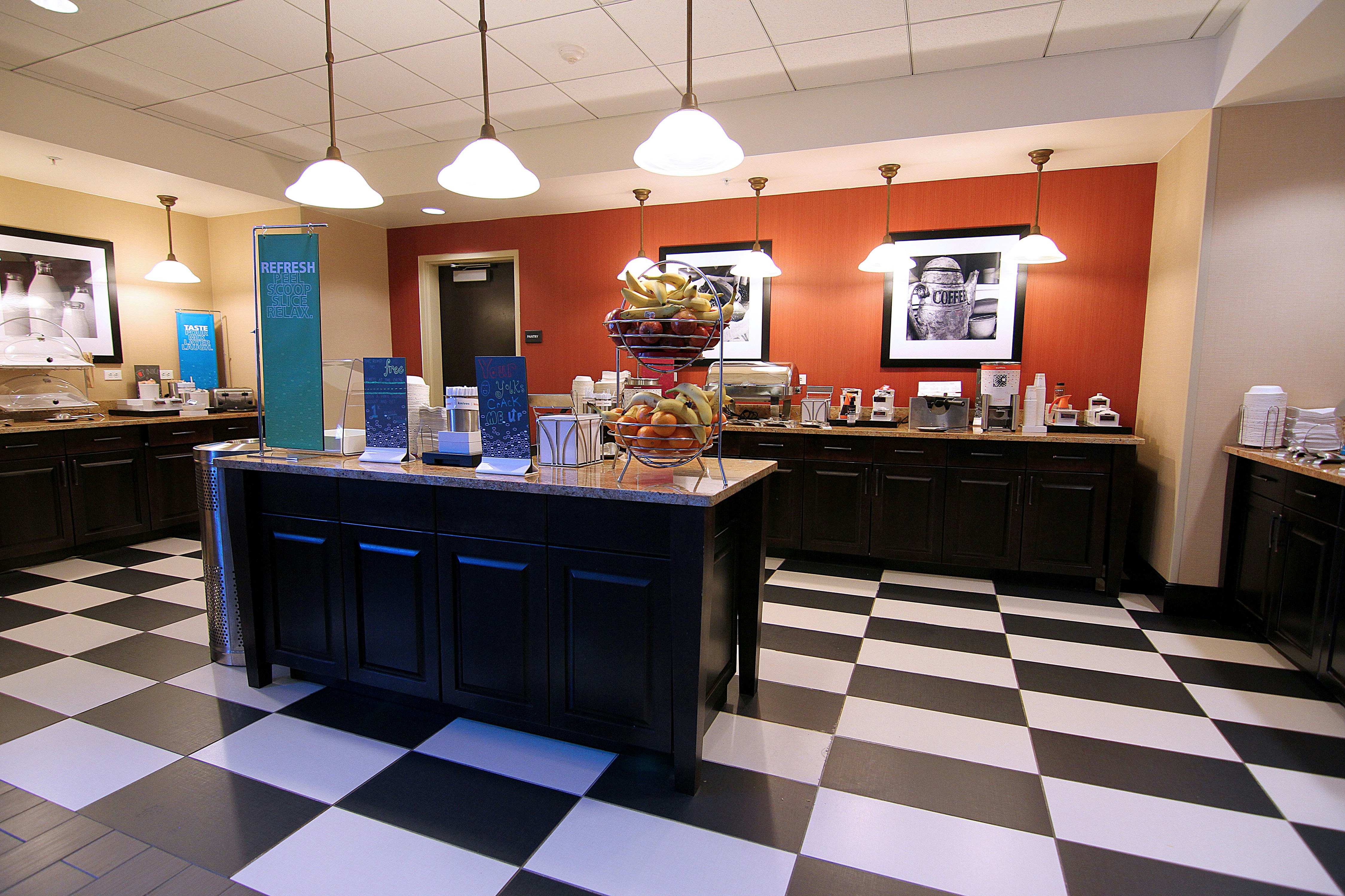 Hampton Inn And Suites Grand Forks 2/39