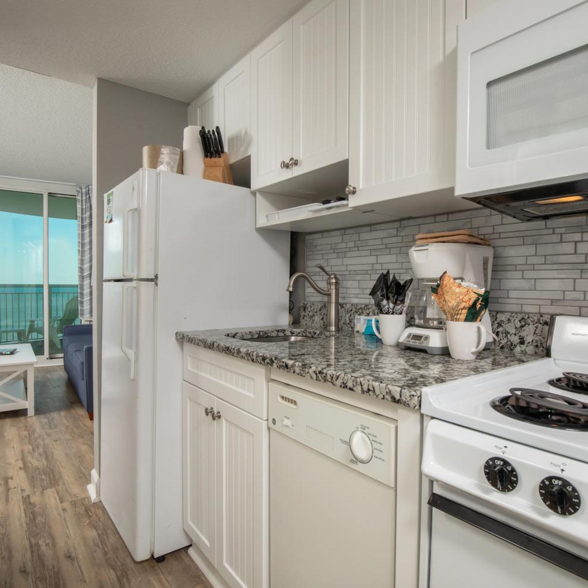 1 Bedroom, Suite, Ocean View, Hot Tub, Avista Resort 7/9