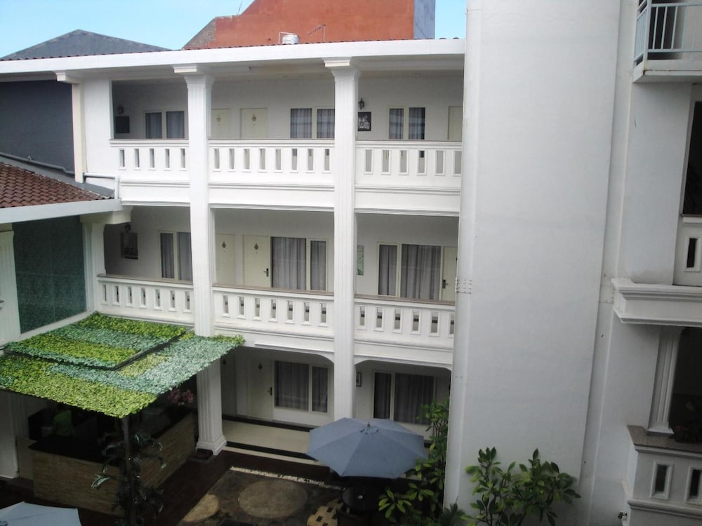 Ramayana Hotel 3/34