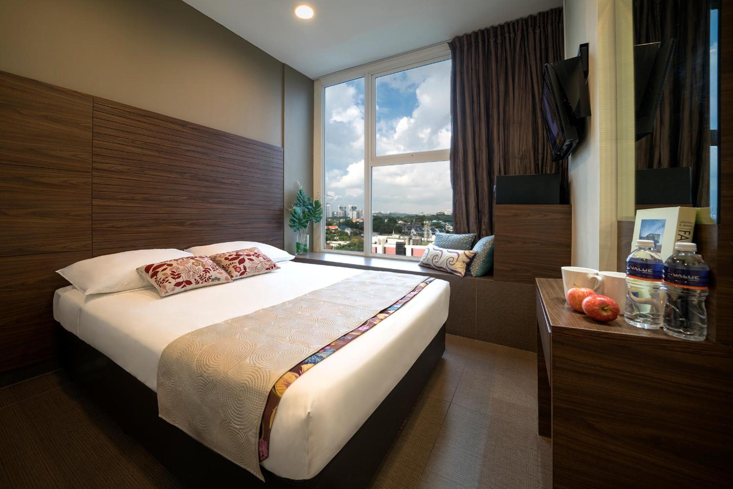 SUPERIOR, DOUBLE BED