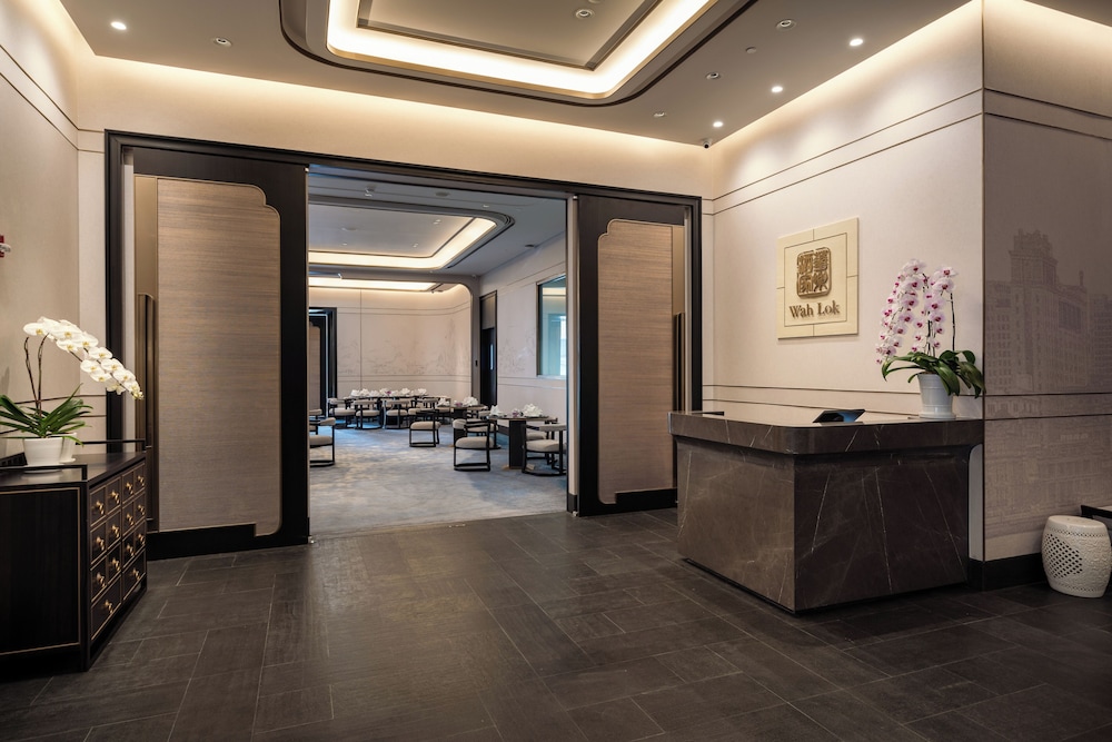 Lobby at Carlton Hotel Bangkok Sukhumvit, BANGKOK