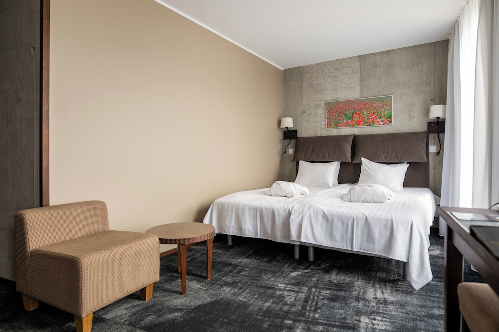 JOHAN SPA HOTEL 14/50