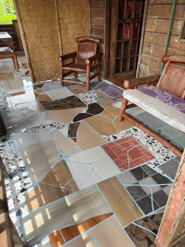Lala Panzi Bed And Breakfast 40/64