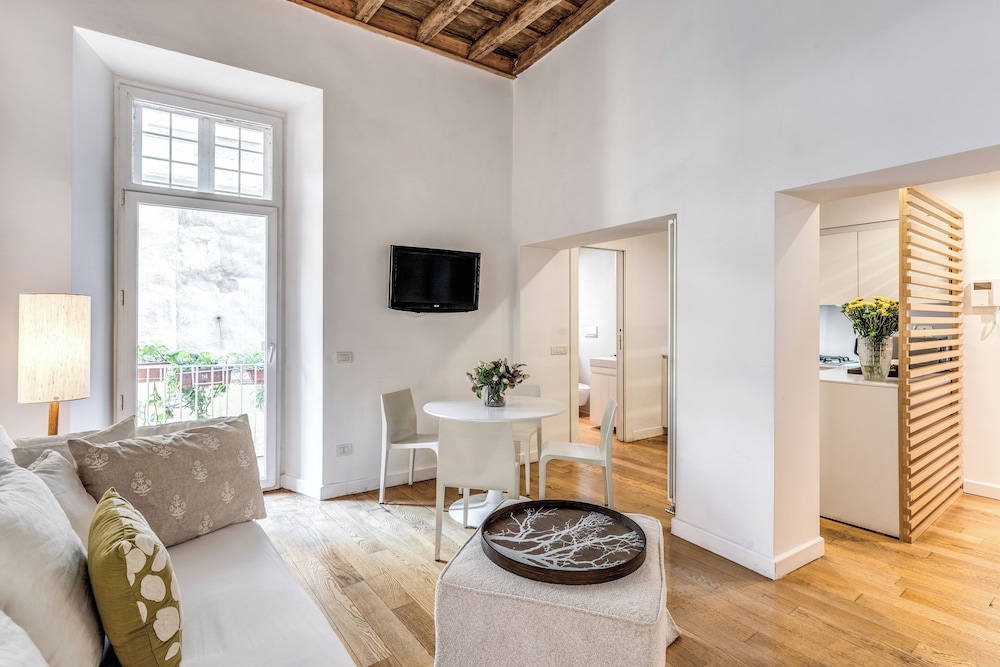 Trevi B&B Roma 49/74