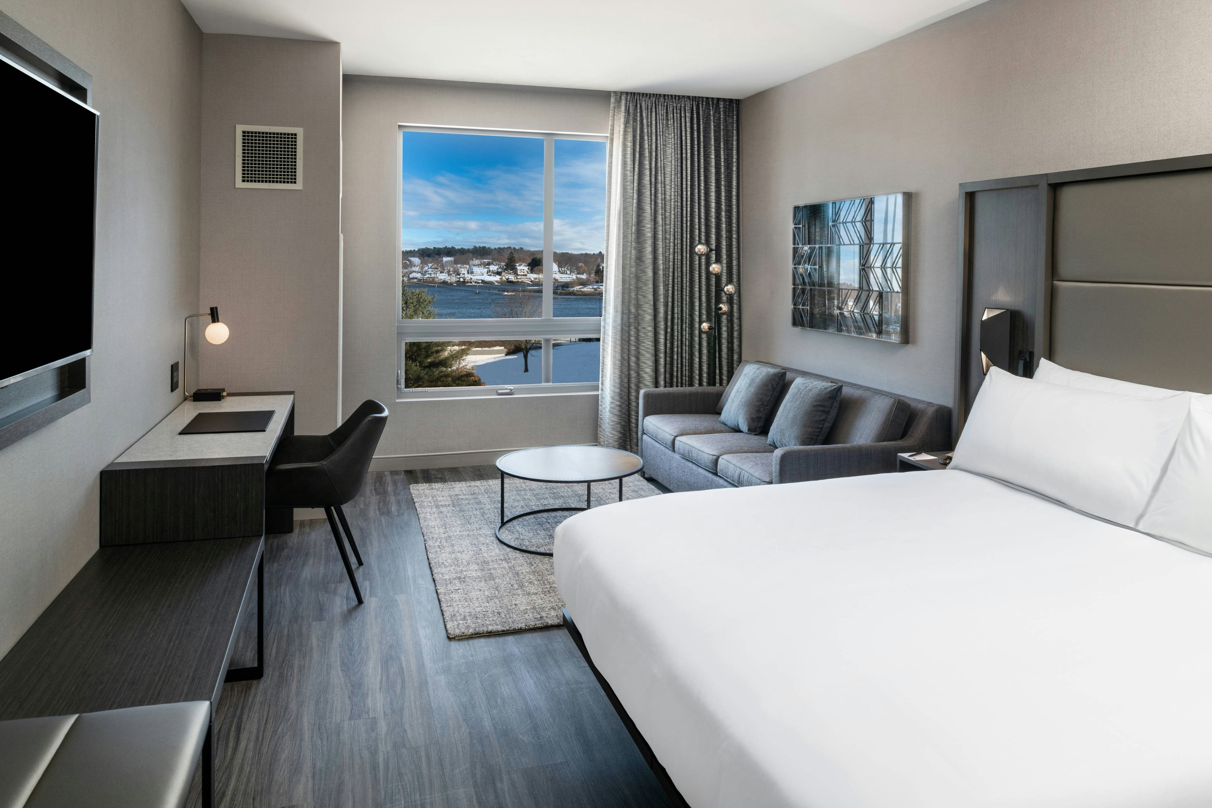 Ac Hotel By Marriott Portsmouth Downtown/Waterfront 12/77