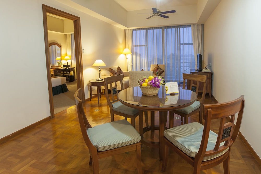 Himawari Hotel Apartment 44/64