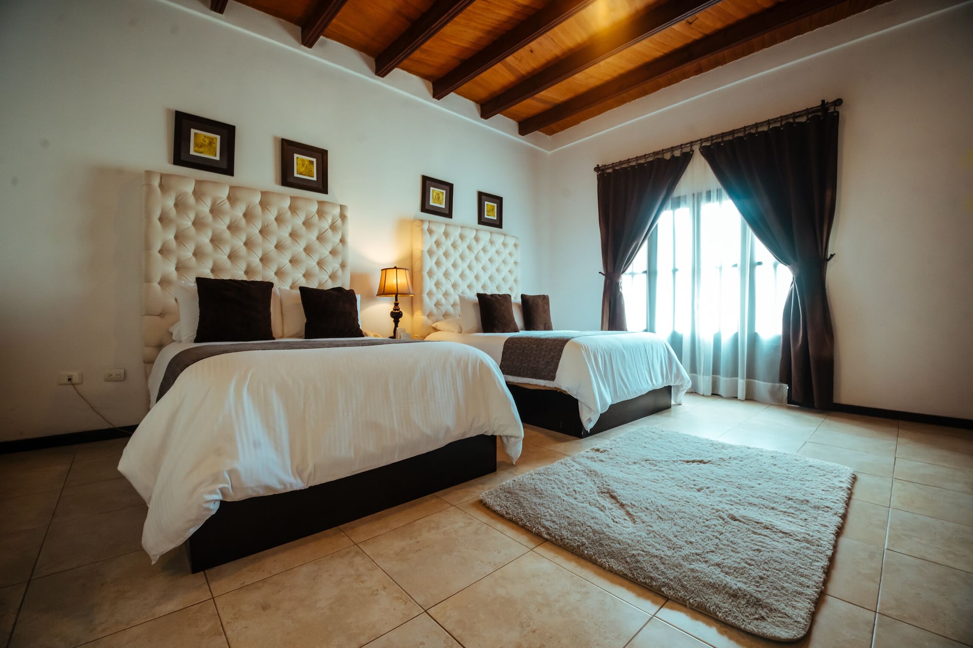 DELUXE, SUITE, 2 QUEEN BEDS