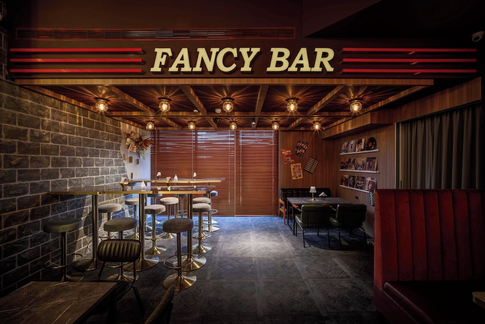 Fun Stay Inn Ximen 8/48